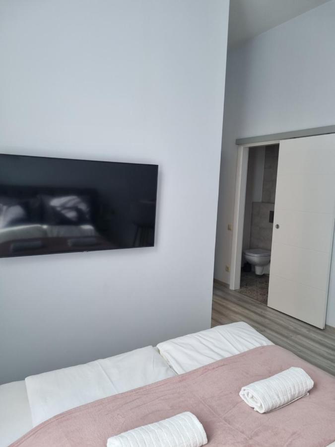 Eden City Home Győr Exteriör bild