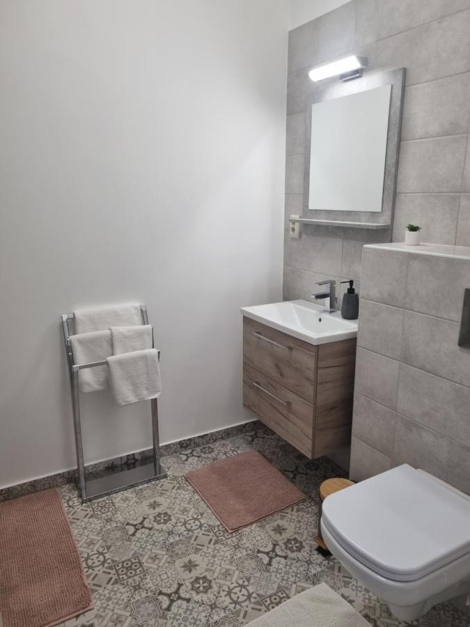Eden City Home Győr Exteriör bild